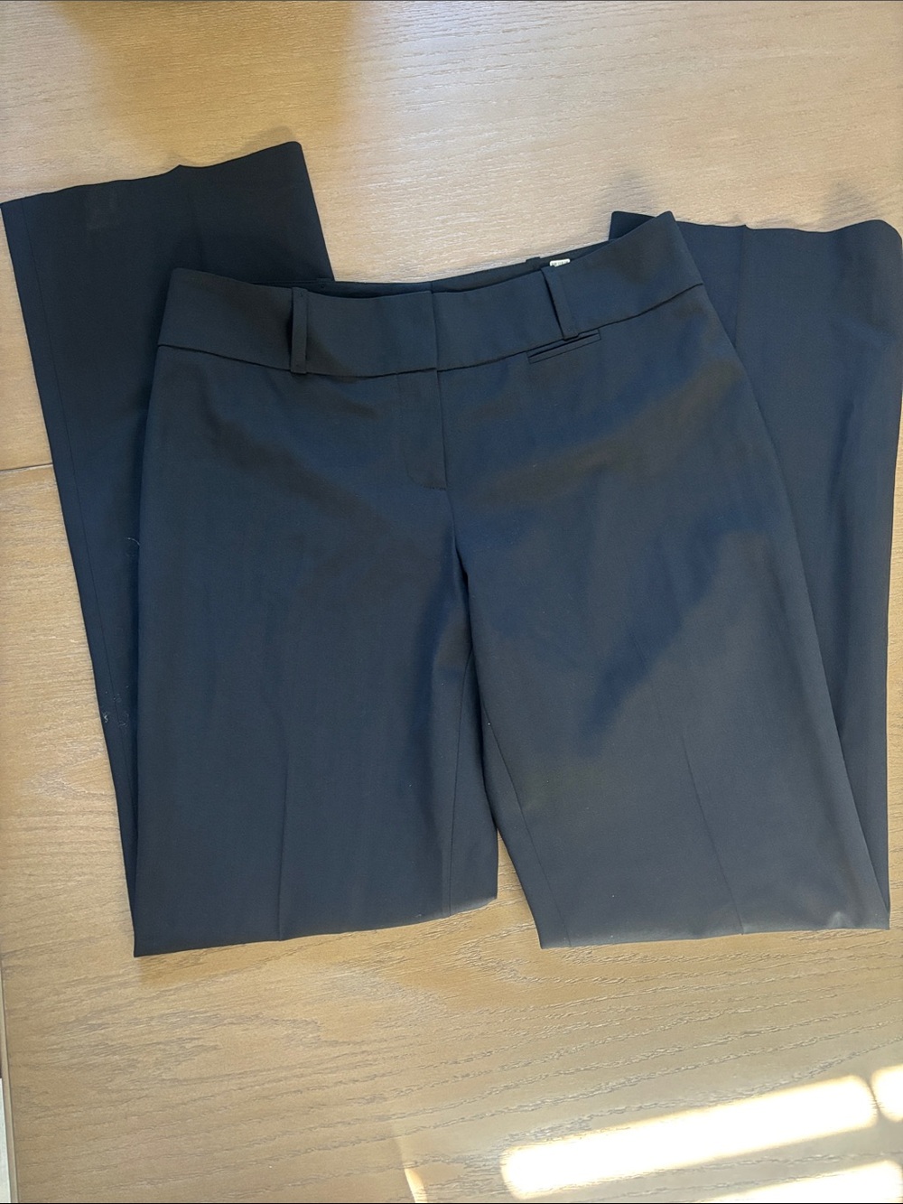 Women’s BOSS Hugo Boss RN 73616 black slack size 6 EUC